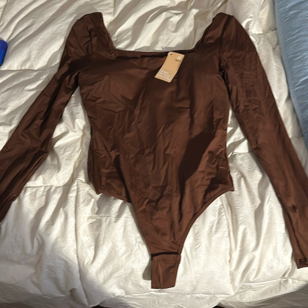 Popilush bodysuit size large new with tags with built-in Shapeware